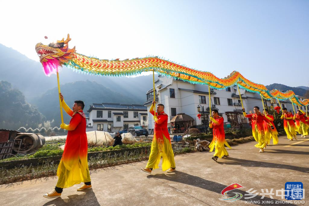 乡村百家宴 热闹迎新春(图1)