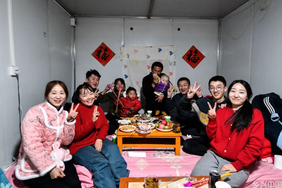 龙腾华夏 春满神州——全国各地欢度春节一线见闻(图10)