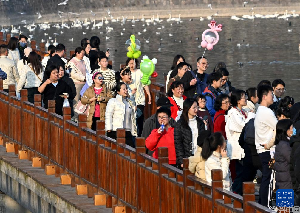 假期旅游热(图2)