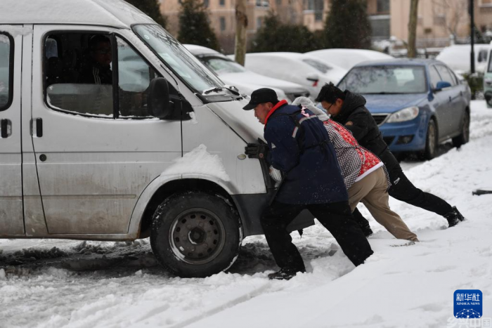 多地迎来降温降雪天气(图6)