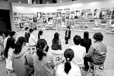 取消论文、项目等硬性要求 高校辅导员评职称，更重育人实效(图1)