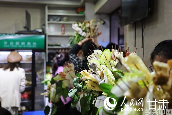 “真果攒劲！” 一起来尝尝新晋“顶流”甘肃天水麻辣烫(图10)