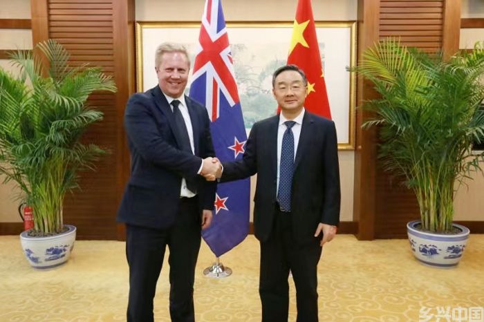 唐仁健分别会见德国联邦食品和农业部部长 厄兹代米尔、新西兰农业部长麦克莱(图2)