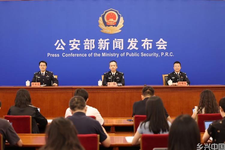 7月1日起实施！公安部推出8项公安交管便民利企改革新措施(图1)