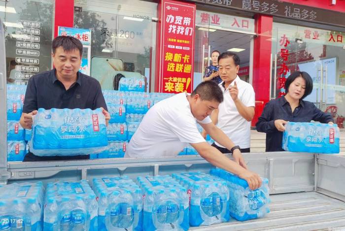 河南虞城：成功人士情系家乡 爱心捐赠温暖人心(图1)