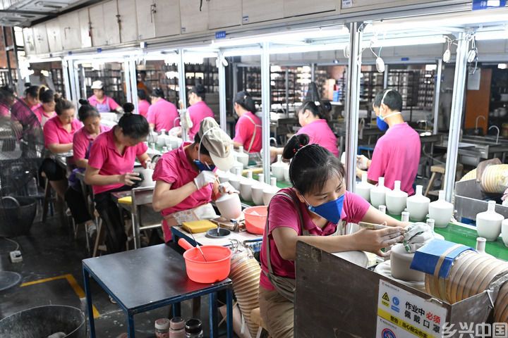 策马扬鞭踏新程——进一步全面深化改革汇聚前行动力(图7)