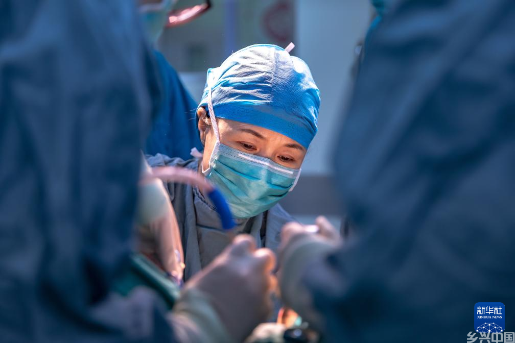 中央宣传部、国家卫生健康委联合发布2024年“最美医生”(图1)