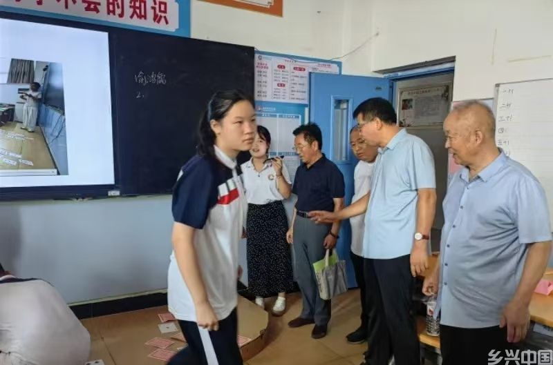 虞城县天元中学举行2024年首届新生体验营活动仪式(图9)