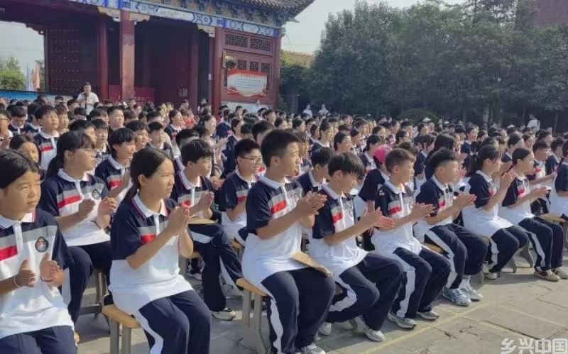 虞城县天元中学举行2024年首届新生体验营活动仪式(图3)