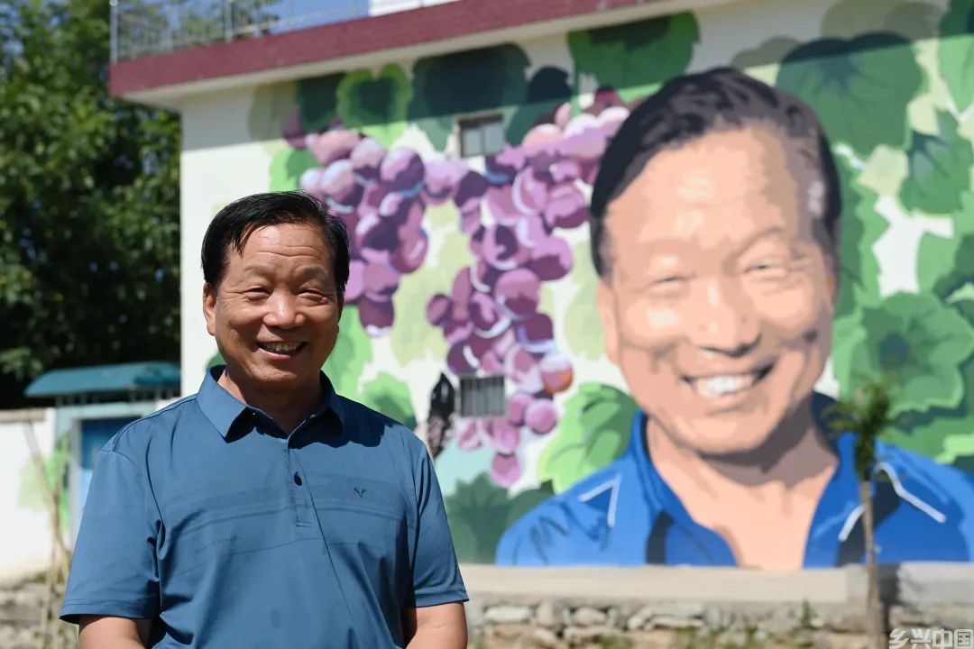 共和国75周年礼赞丨一墙画作，“画”活鄠邑(图4)