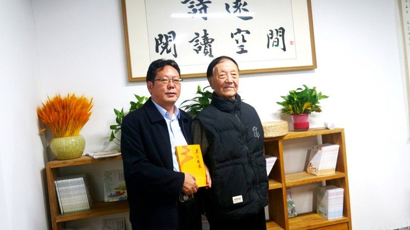 201101411.jpg