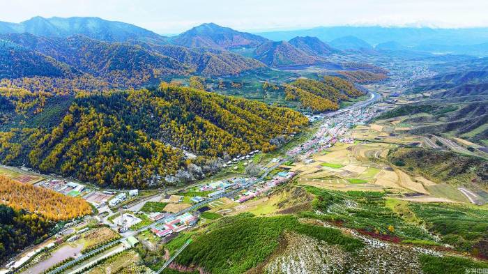 让致富路、幸福路、连心路、振兴路越走越宽(图1)