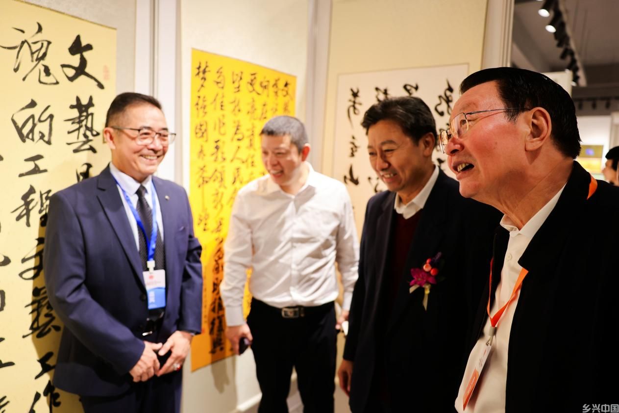 “海上风·艺上海”诗书画展暨艺术家上海采风活动开幕仪式在上海隆重举行 “海上风·艺上海”诗书画展暨艺术家上海采风活动开幕仪式在上海隆重举行