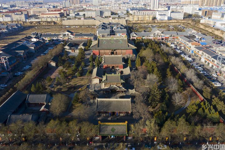 有山之材，照之以天光(图2)