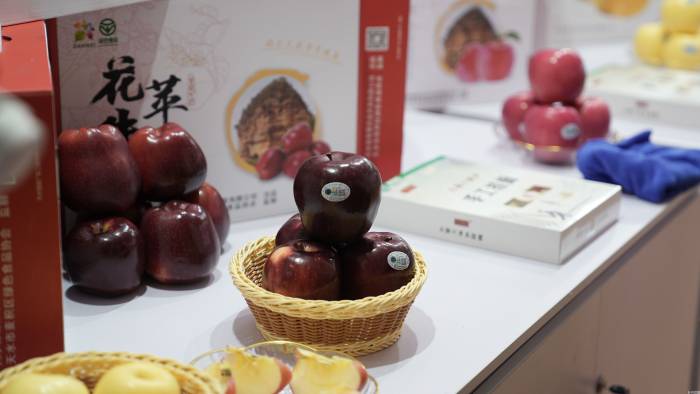 拓宽销售渠道　叫响优质品牌 ——第二十一届农交会乡村帮扶产业精品展区侧记(图3)