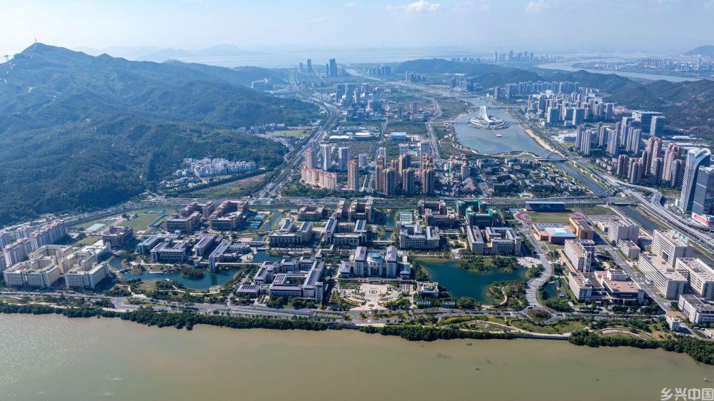 盛世濠江写新篇——以习近平同志为核心的党中央关心澳门发展纪实(图10)