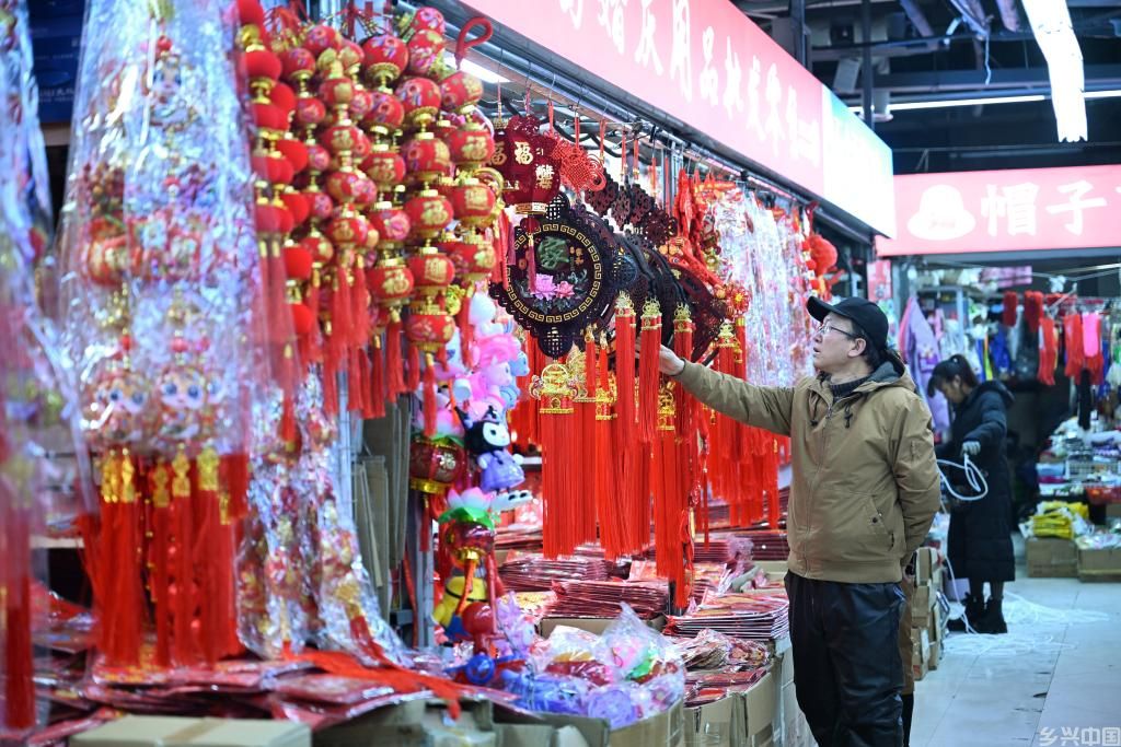 回延安，向未来！(图1)