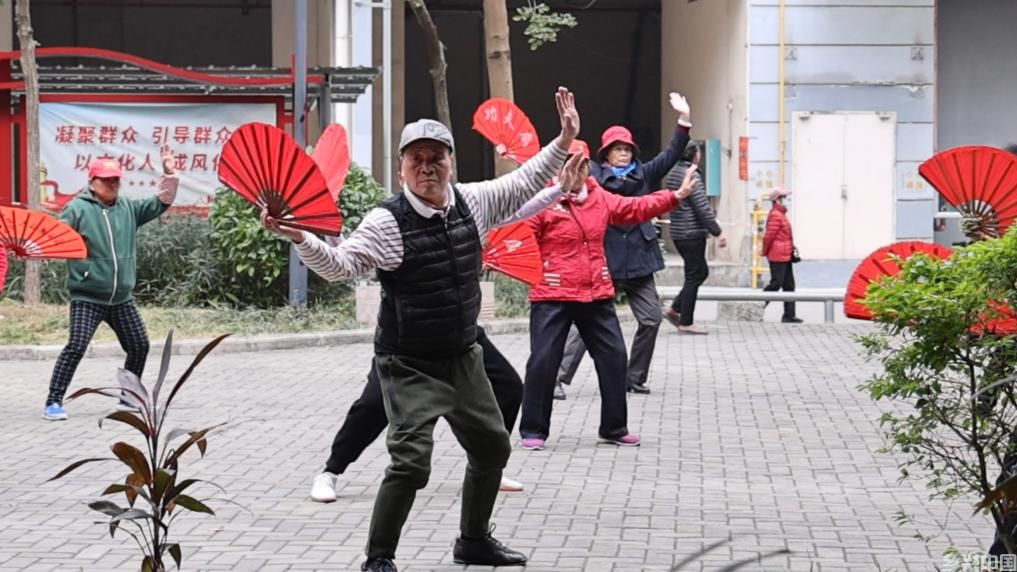 莫让“小意外”变“大遗憾”，冬季老年人防摔知多少(图1)