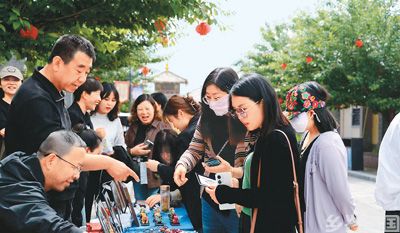 千年泥塑绽新彩(图8)