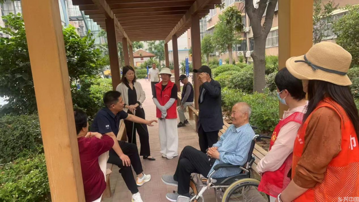 《睢阳区金桥办事处香君社区关爱帮扶独居老人》(图2)