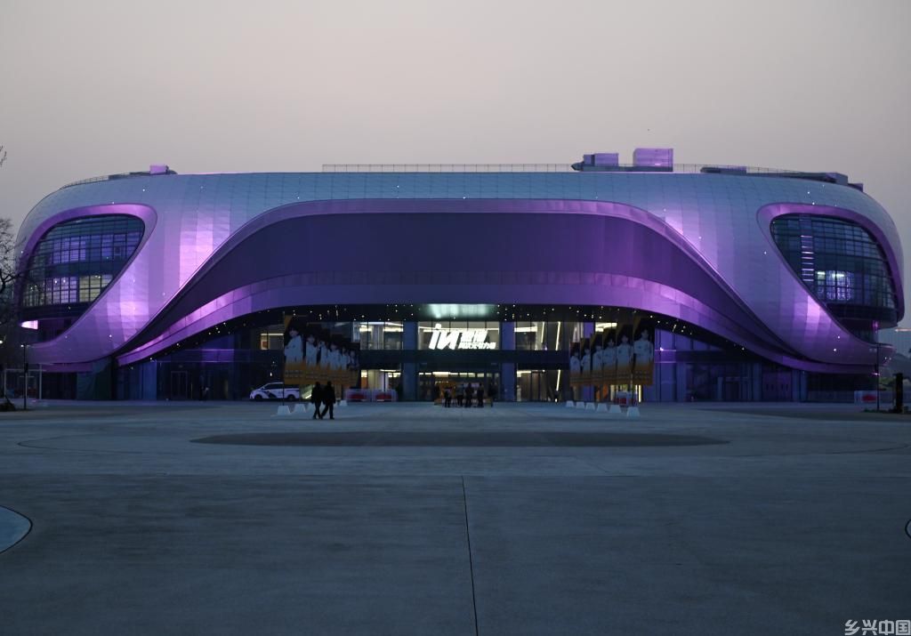 千亿规模市场！中国电竞产业链不断延伸(图1)