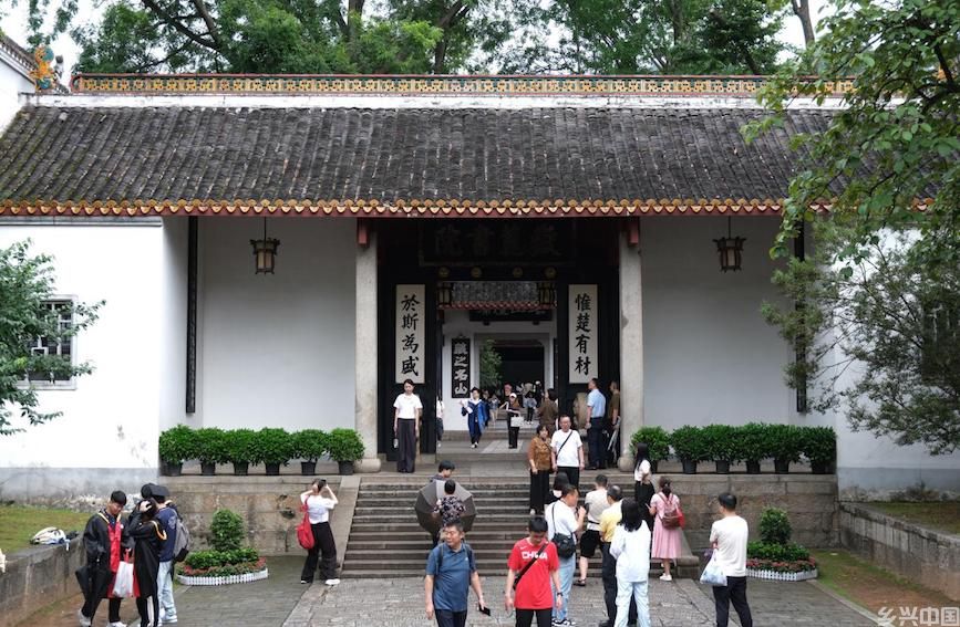 千年学府 延续书香文脉(图2)