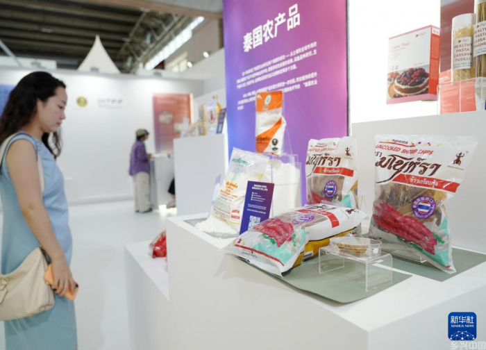 从田园到餐桌:链博会里看中外美食(图5)