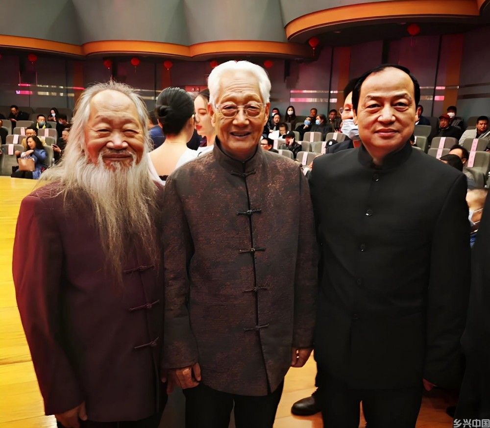裴怀亮上将会见中国军地书画院代表 鼓励当好践行文化自信旗手(图8)