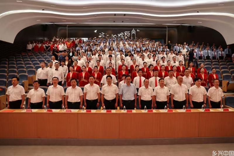 虞城县举办“铭记历史 砥砺奋进”纪念抗战胜利80周年合唱大赛(图2)