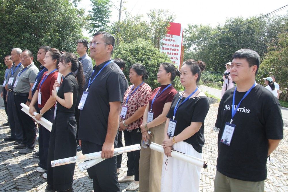 翰墨銘史 警钟長鸣——纪念抗战胜利80周年将军书画展在唐陵村隆重开幕(图5)
