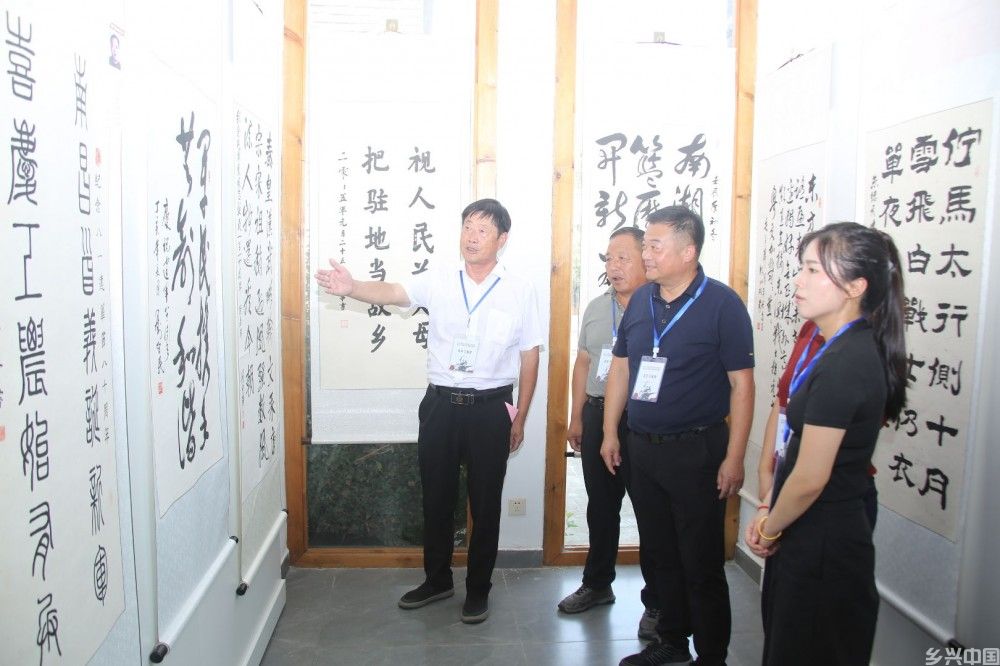 翰墨銘史 警钟長鸣——纪念抗战胜利80周年将军书画展在唐陵村隆重开幕(图6)
