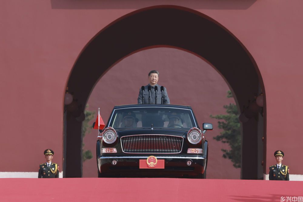 领航强军，从胜利走向胜利——习近平主席检阅抗战胜利纪念日阅兵受阅部队侧记(图2)
