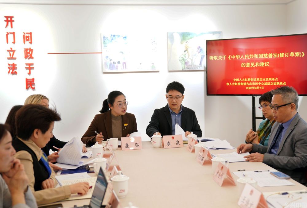 思想之光照亮法治航程——习近平法治思想引领新时代法治中国建设述评(图8)