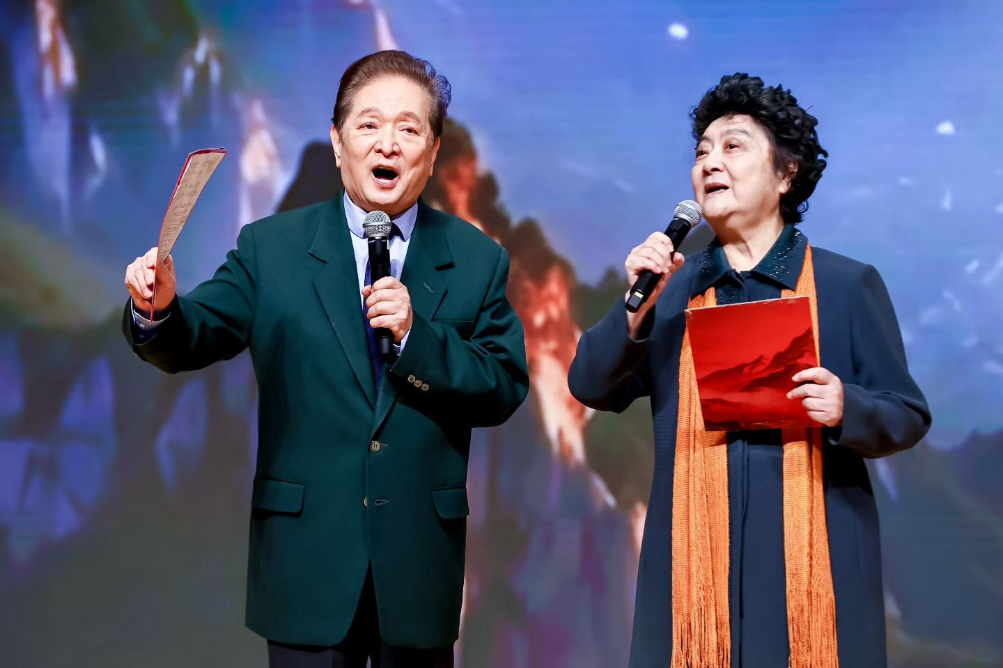 “诗意地栖居" ---2026年第十届华语诗歌春晚举行(图5)