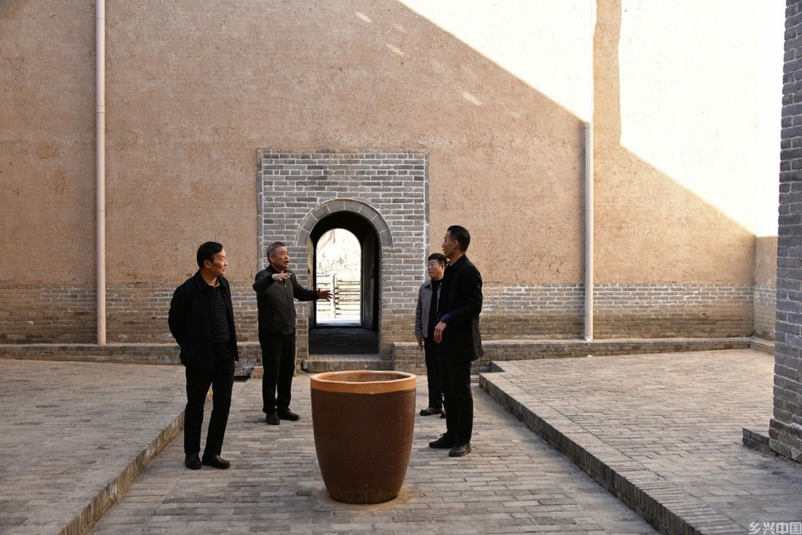 3027fc581df823811fb418c21c9fdc0_副本.jpg